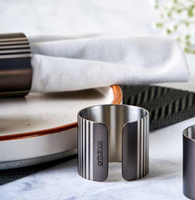 Decoline - Gun Metal Napkin Rings