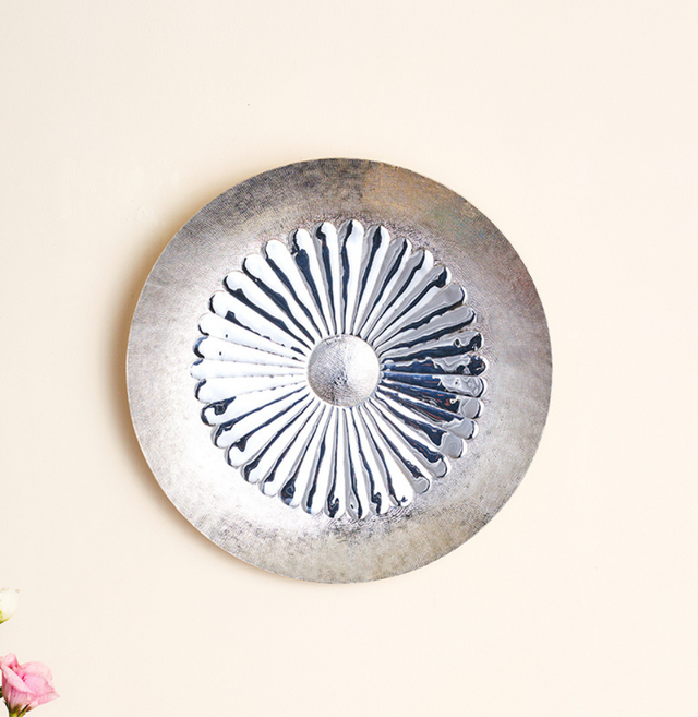 Flower Platter with Hammer Decorative | Large