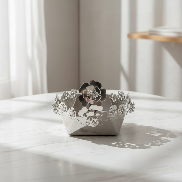 Tiara Basket