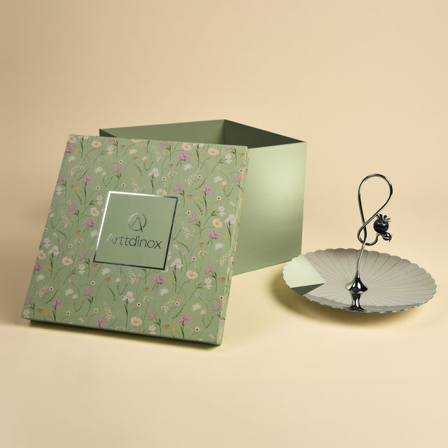 Gifting Pole Platter Small