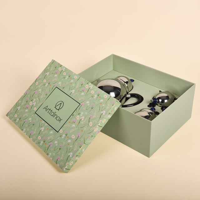 Gifting Blueberry Tea set