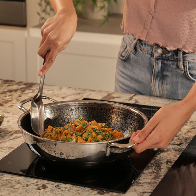 Stainless Steel Triply Kadhai 24 cm (2.7 Ltr) Etched Nonstick with Rivetless Stay Cool Handle + Vented Glass Lid