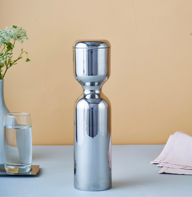 Pop Up Water Pitcher