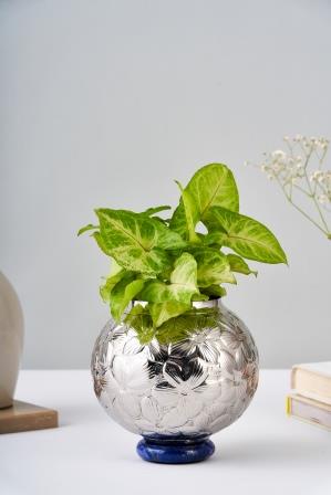 Leaf Vase Large – Elegant Stainless Steel Home Decor