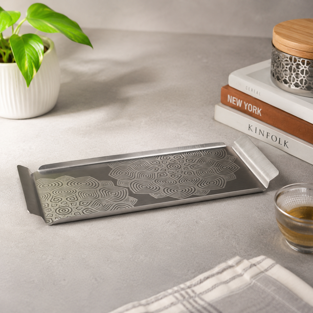 Padma Shvet Tray | Large