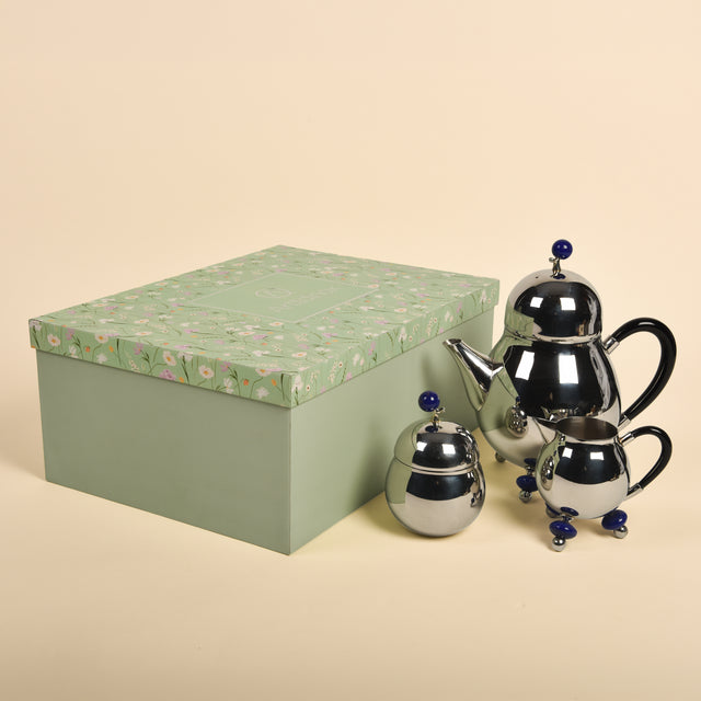 Gifting Blueberry Tea set